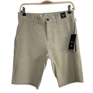 NWT RVCA Balance Hybrid Classic Length 20" Size 28 Perfect For Land Or Sea